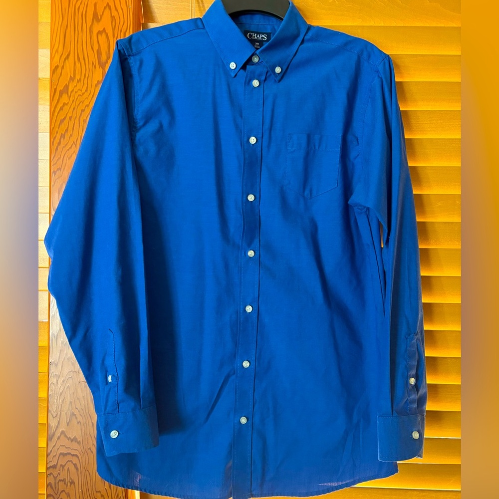 CHAPS NWOT BIG BOYS SIZE 20 BUTTON DOWN NICE DRESS SHIRT IN BLUE COLOR
